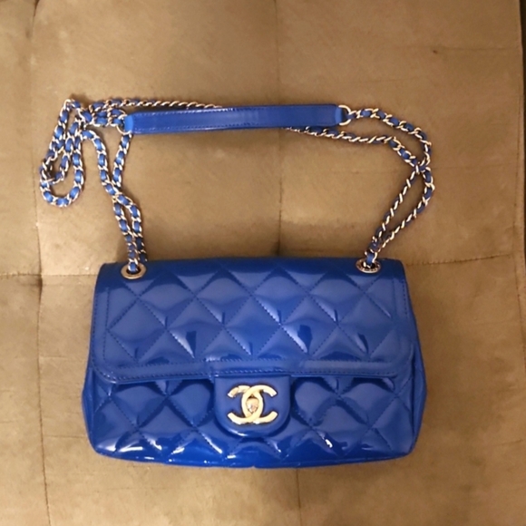 Chanel Patent Blue Medium Crossbody/ Shoulder Handbag 💙⚡️ - Picture 1 of 13